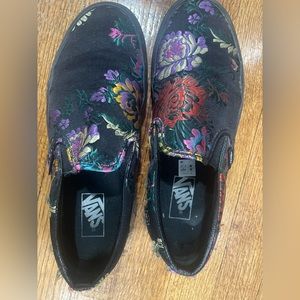 Vans limited edition slip ons (size 7.5 mens 9 women’s)